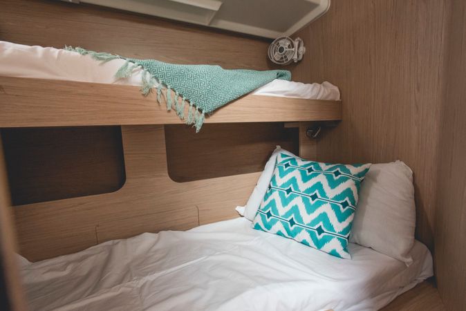 Beneteau Oceanis 51.1 | Aphros