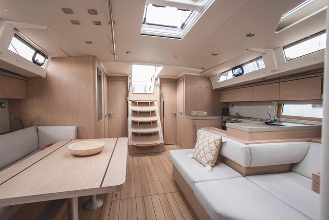 Beneteau Oceanis 51.1 | Aphros