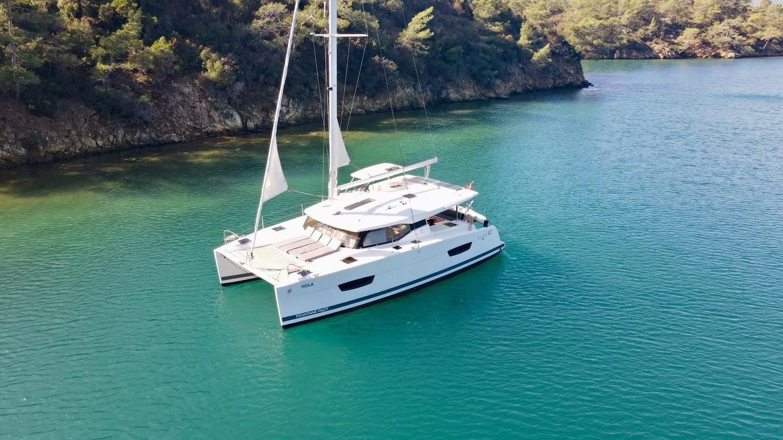 Fountaine Pajot Lucia 40 | Hola