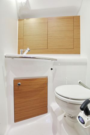 Elan 40 | Black Panther