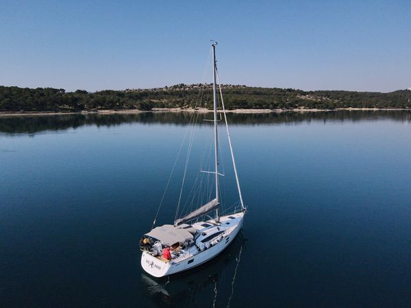 Elan 40 | Black Panther