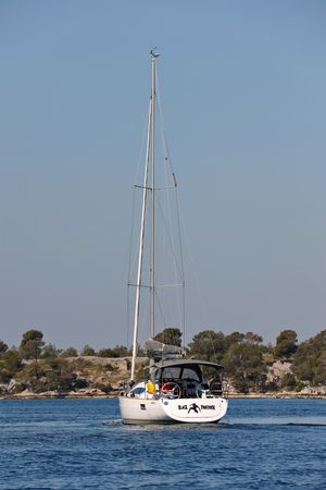 Elan 40 | Black Panther