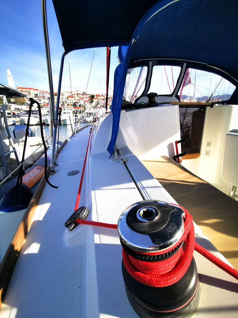 Jeanneau Sun Odyssey 33 | Paola