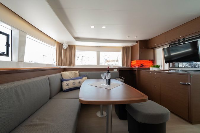 Lagoon 450 F | Summer Wind 1