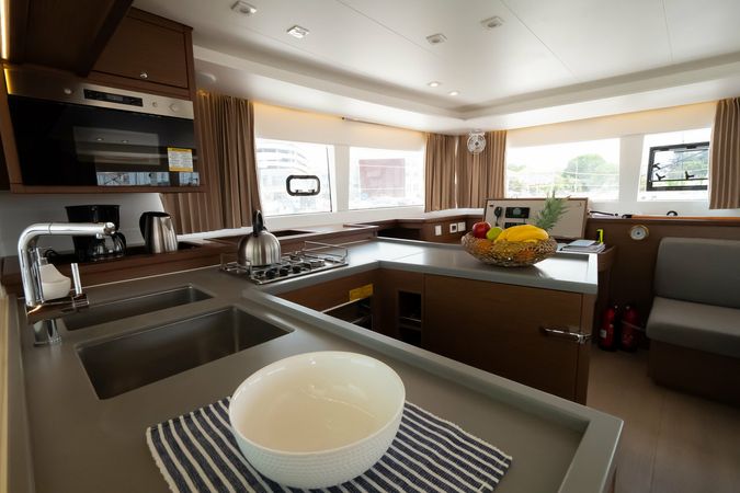 Lagoon 450 F | Summer Wind 1