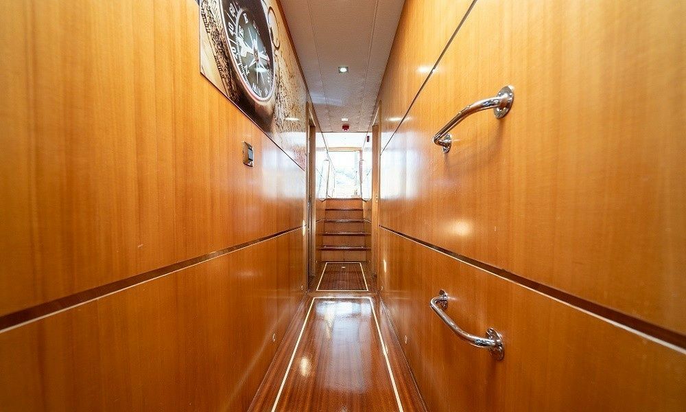 Trawler 65 | Golden Story