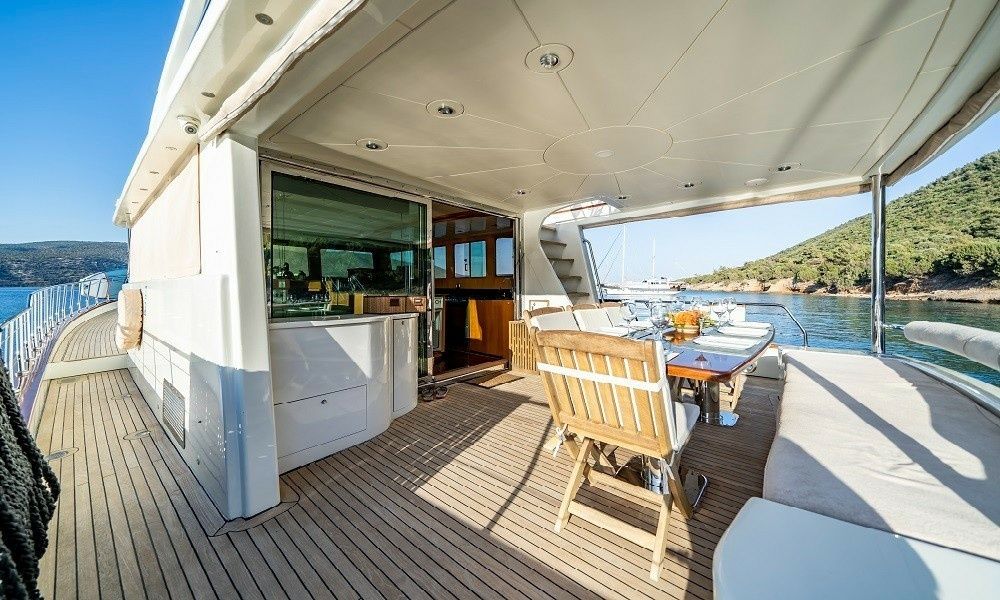 Trawler 65 | Golden Story
