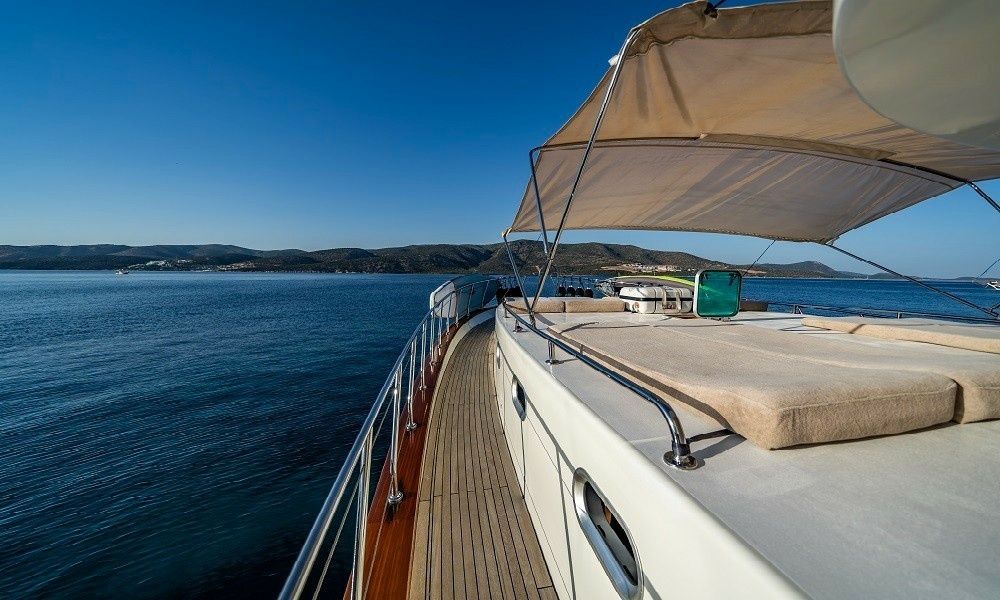 Trawler 65 | Golden Story