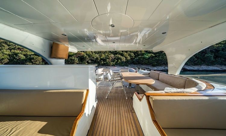 Trawler 65 | Golden Story