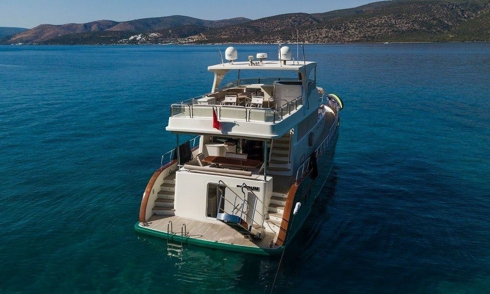 Trawler 65 | Golden Story