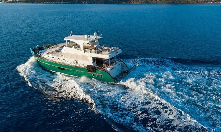 Trawler 65 | Golden Story