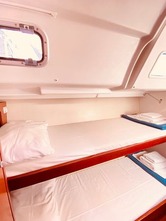 Beneteau Oceanis 50 | Pura Vida