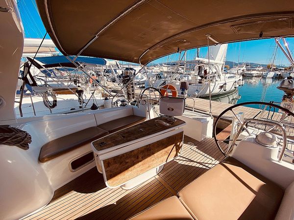 Beneteau Oceanis 50 | Pura Vida