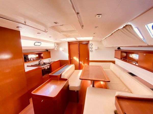 Beneteau Oceanis 50 | Pura Vida