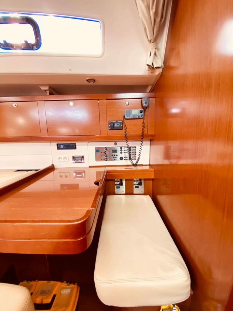 Beneteau Oceanis 50 | Pura Vida