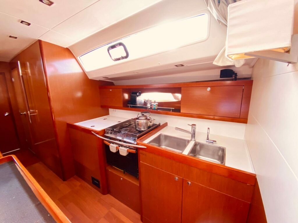 Beneteau Oceanis 50 | Pura Vida