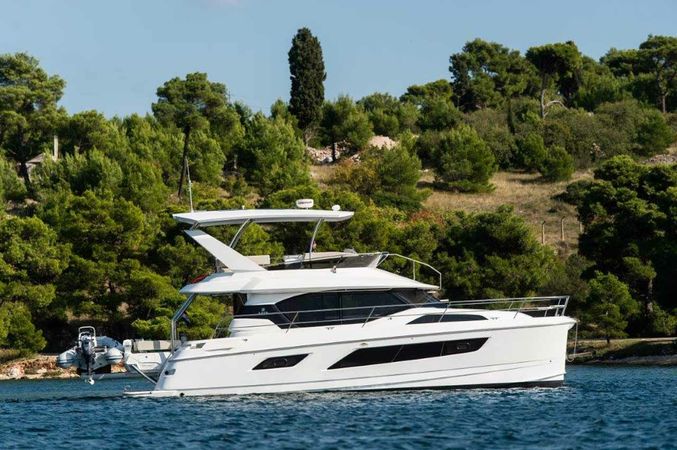 Aquila 44 | Adriatic Z