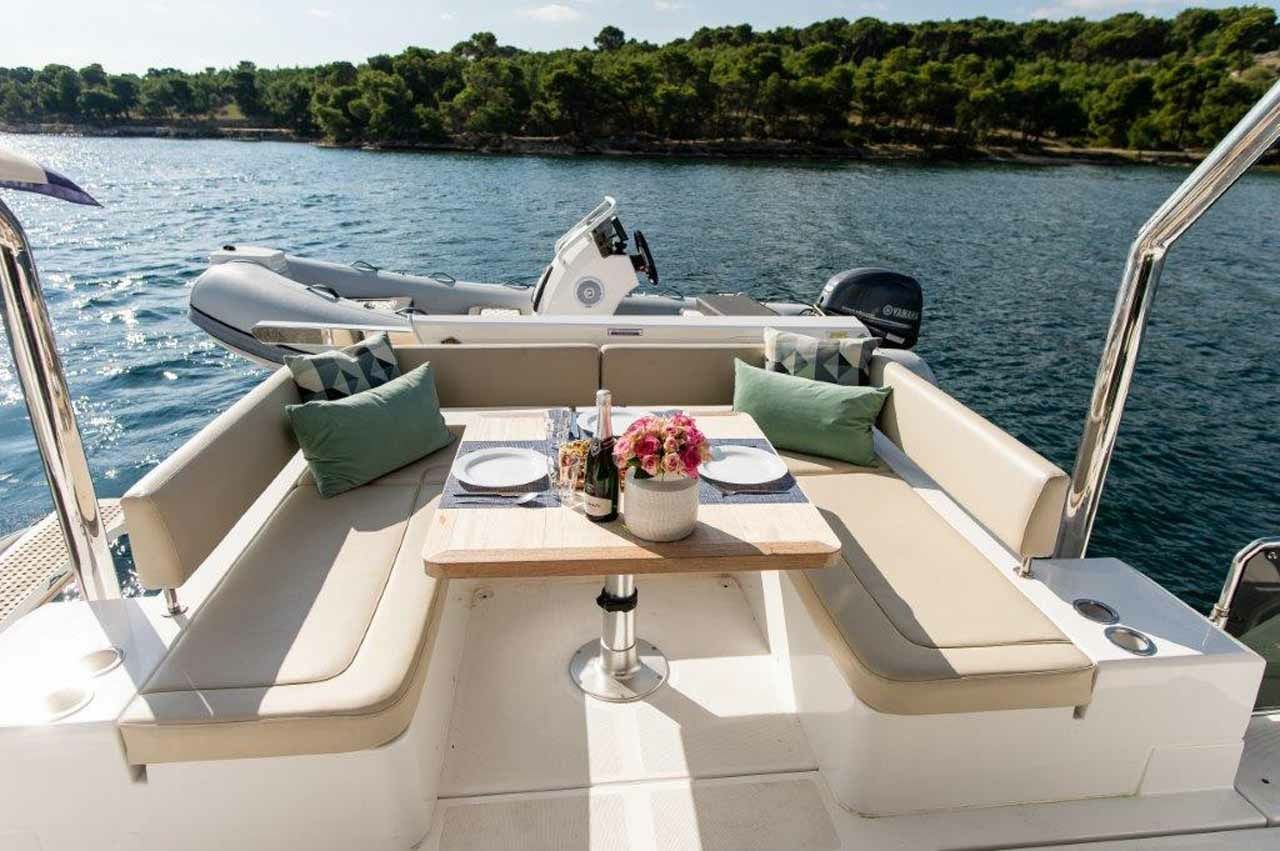 Aquila 44 | Adriatic Z