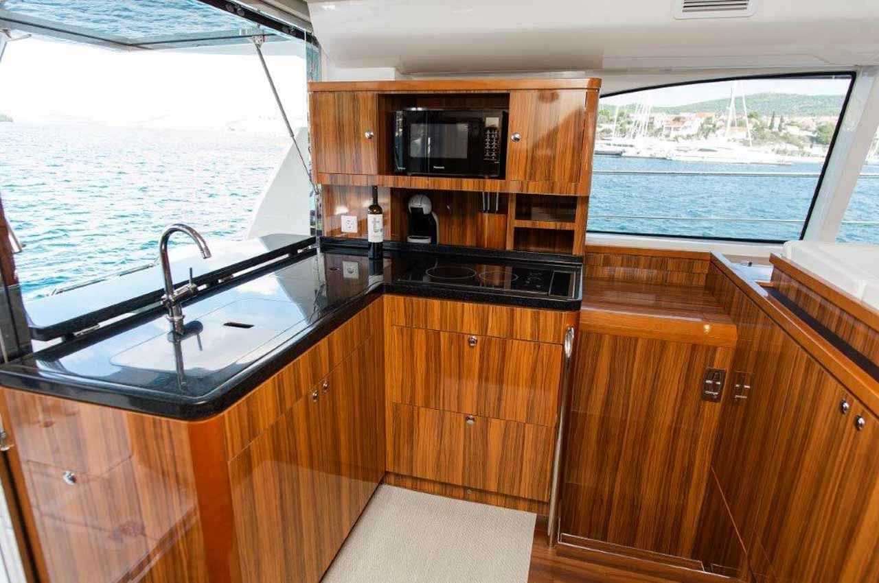 Aquila 44 | Adriatic Z