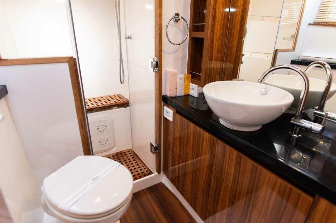 Aquila 44 | Adriatic Z