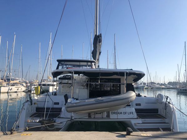 Lagoon 42 | Dream of Life