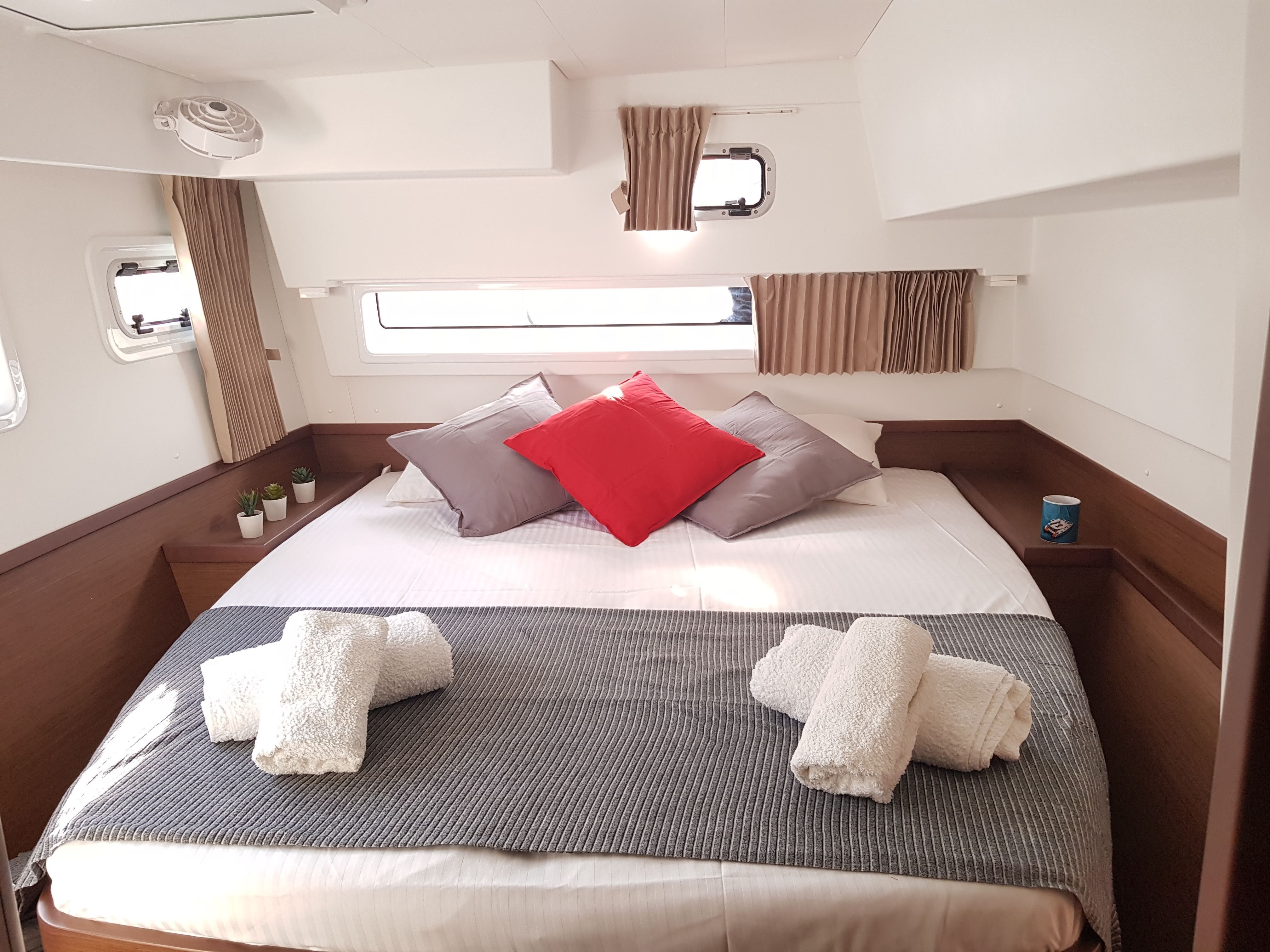 Lagoon 42 | Dream of Life