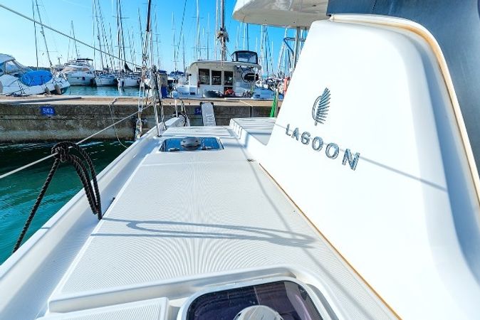 Lagoon 42 | Beatrix