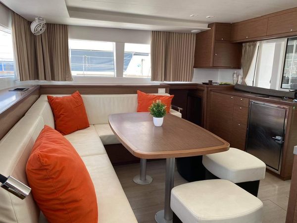 Lagoon 450 F | Amare 1