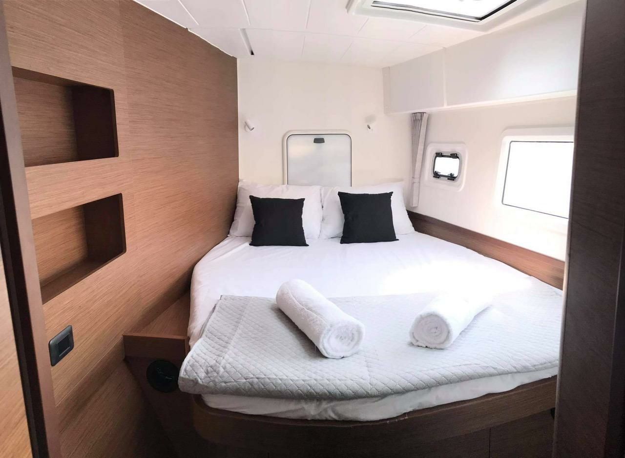 Lagoon 42 | Olympios Zeus