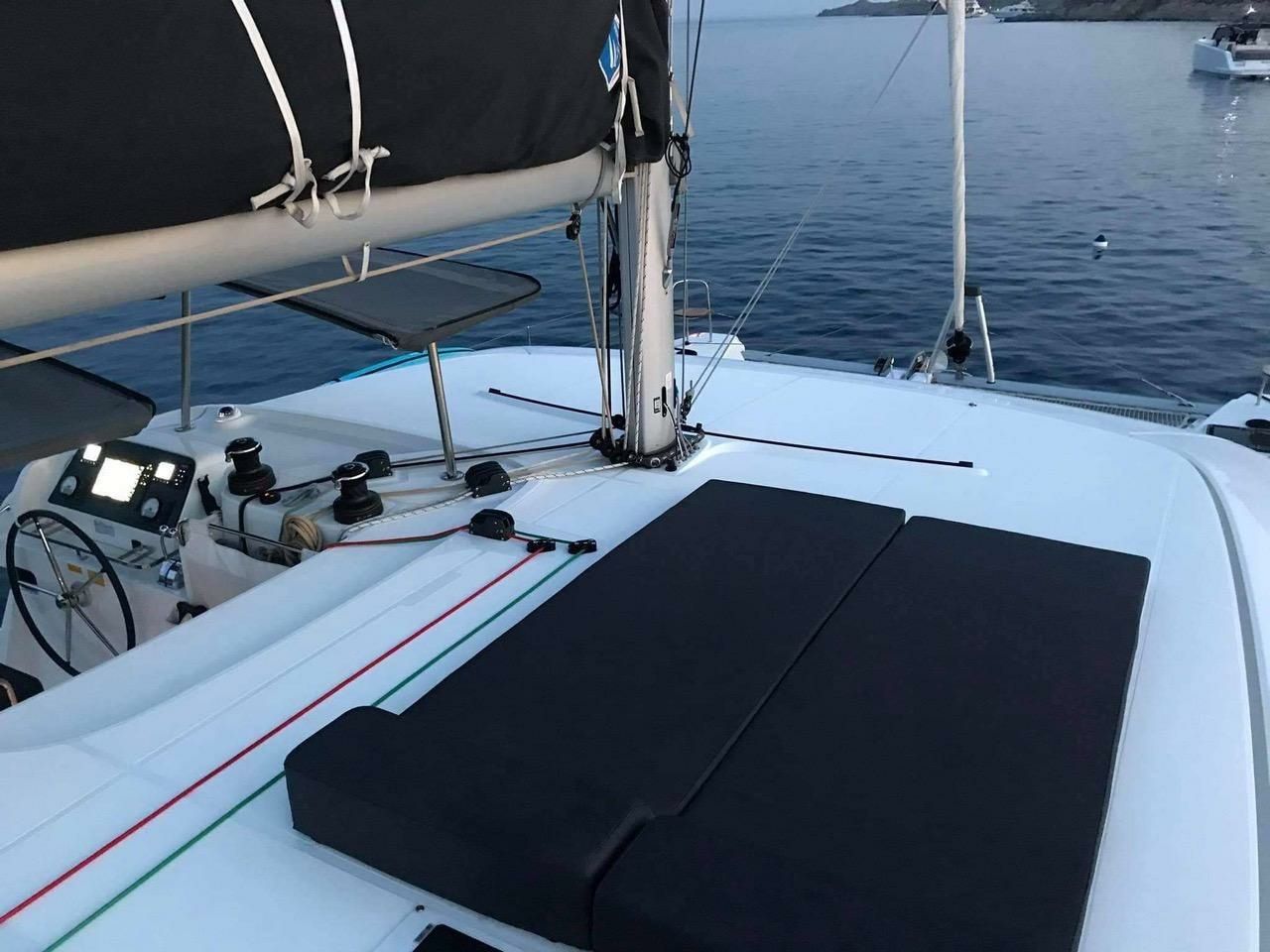 Lagoon 42 | Olympios Zeus