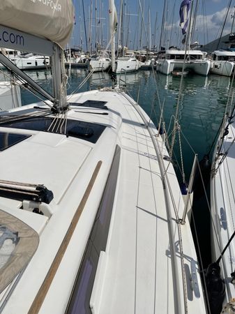 Dufour 390 | Martini