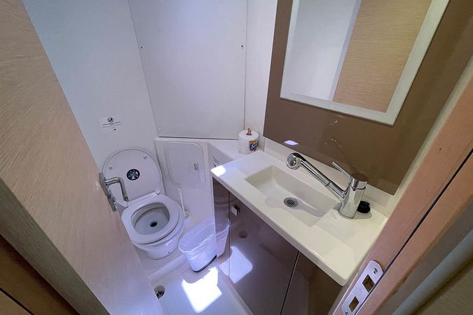 Fountaine Pajot Lucia 40 | Admira