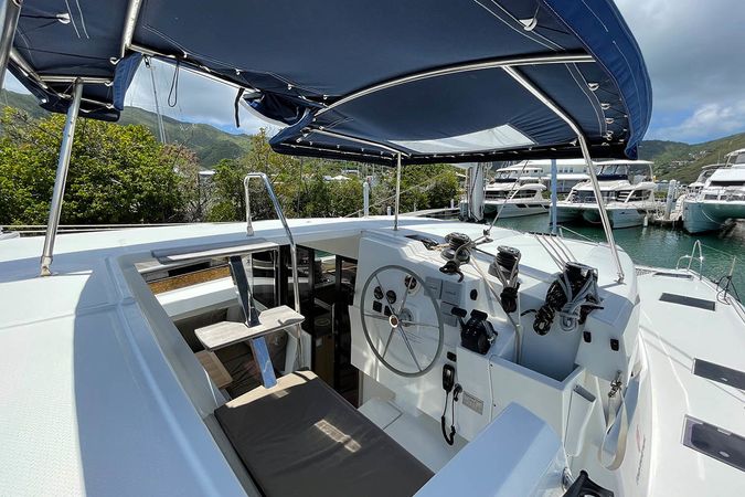 Fountaine Pajot Lucia 40 | Admira