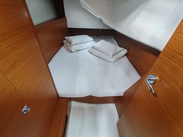 Jeanneau Sun Odyssey 349 | Elvis