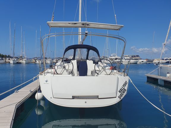 Sun Odyssey 449