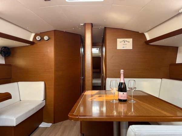 Jeanneau Sun Odyssey 449 | Hallyday