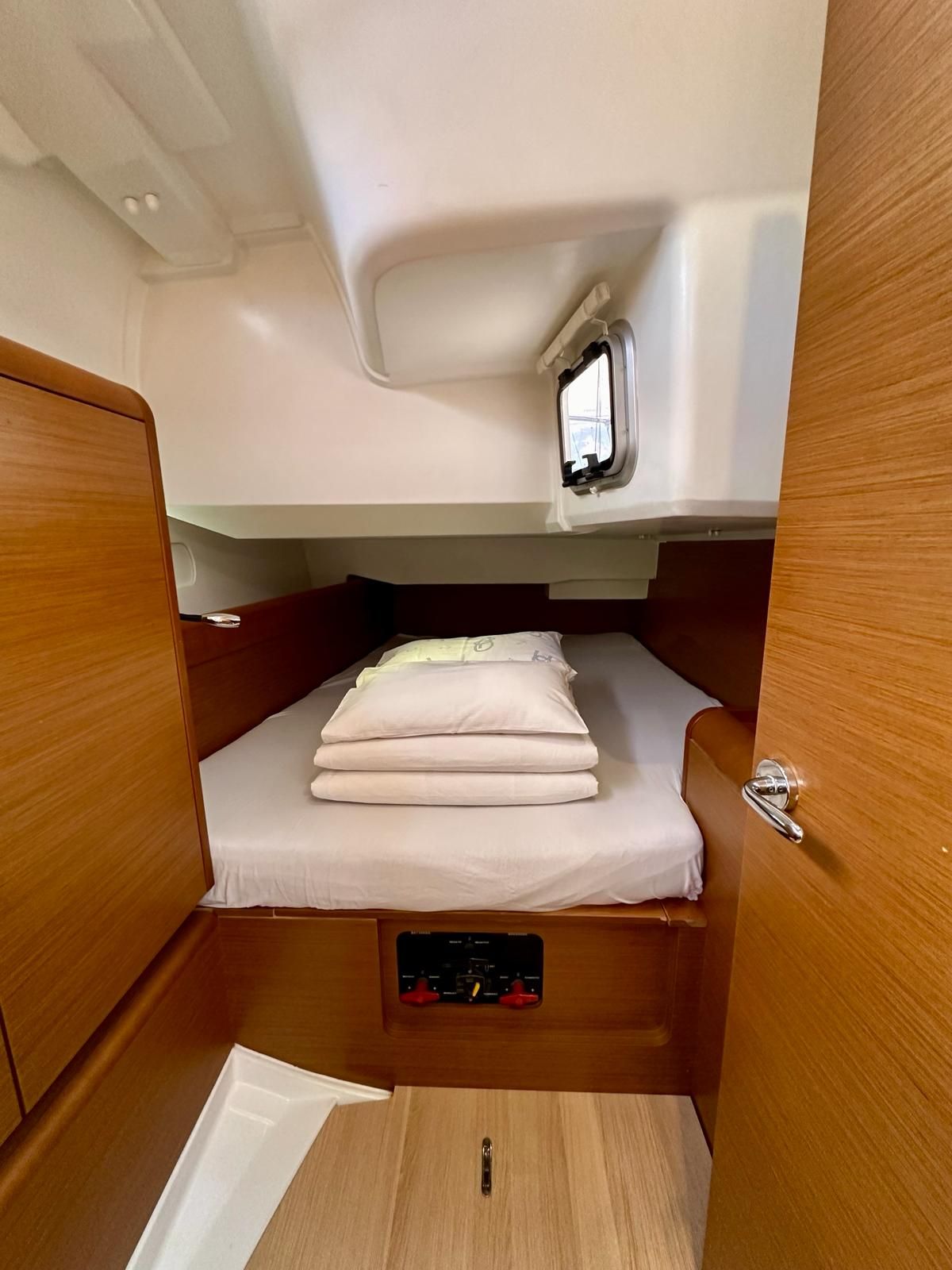 Jeanneau Sun Odyssey 449 | Janis