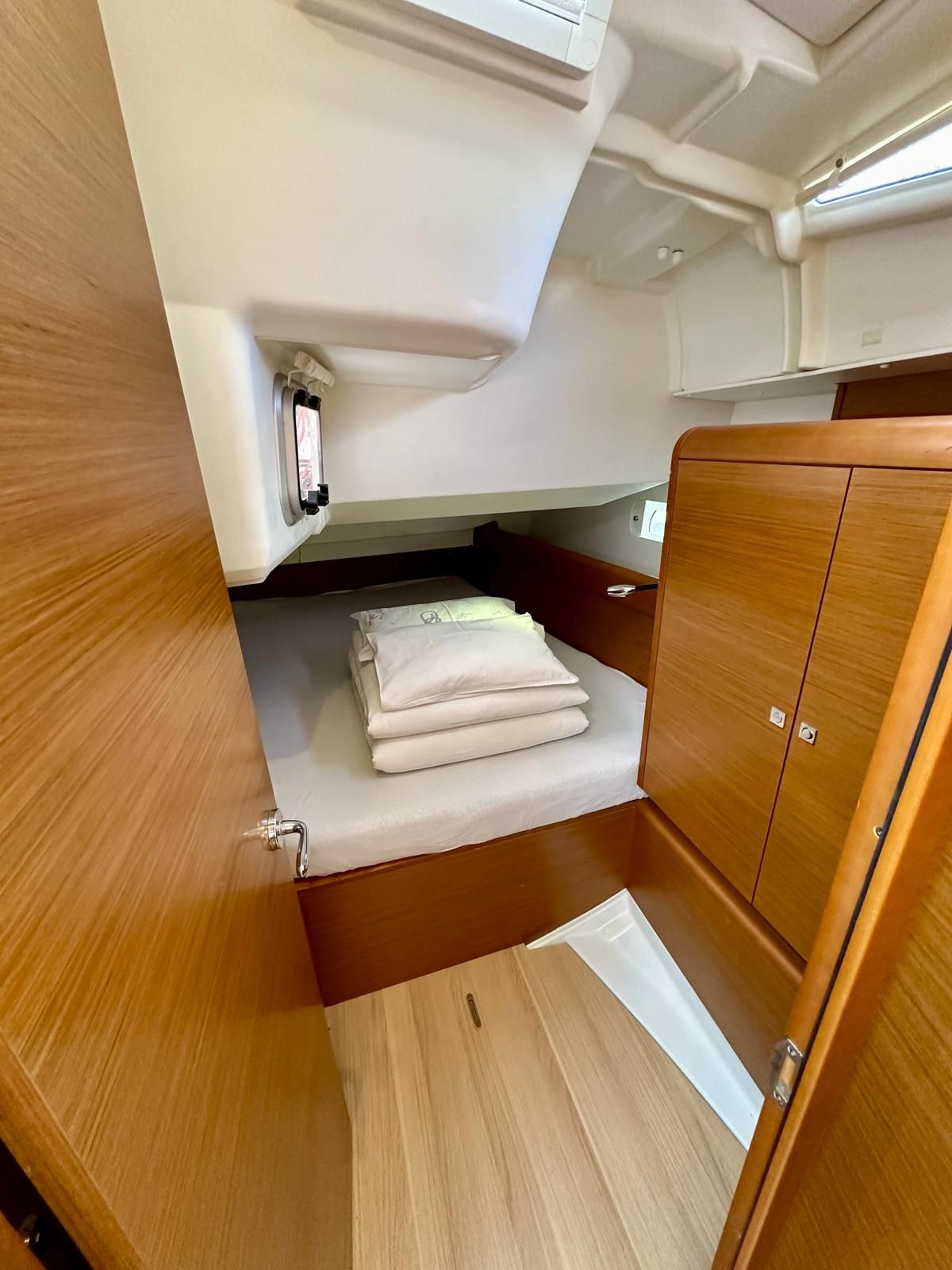 Jeanneau Sun Odyssey 449 | Janis