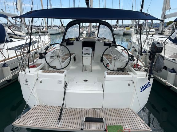 Sun Odyssey 449