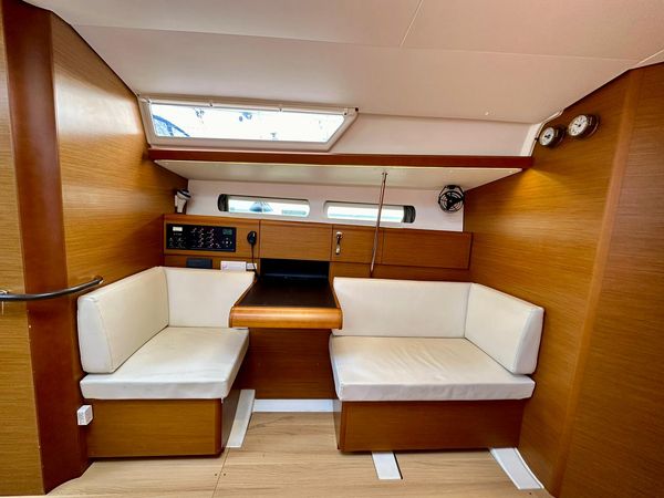 Jeanneau Sun Odyssey 449 | Sinatra