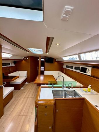 Jeanneau Sun Odyssey 449 | Sinatra