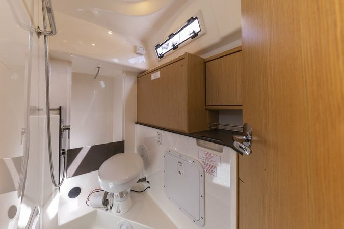 Bavaria Cruiser 34 | Lena