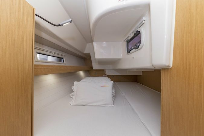 Bavaria Cruiser 34 | Lena