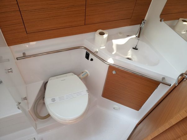 Elan 45 Impression | Knotty Buoy