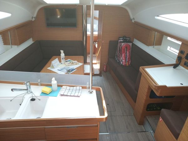 Elan 45 Impression | Knotty Buoy