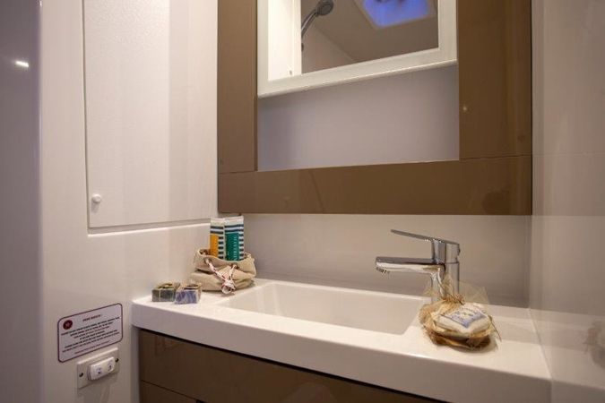 Fountaine Pajot Saba 50 | Anna Isabella