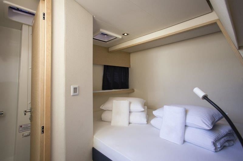 Fountaine Pajot Saba 50 | Anna Isabella