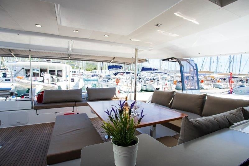 Fountaine Pajot Saba 50 | Anna Isabella