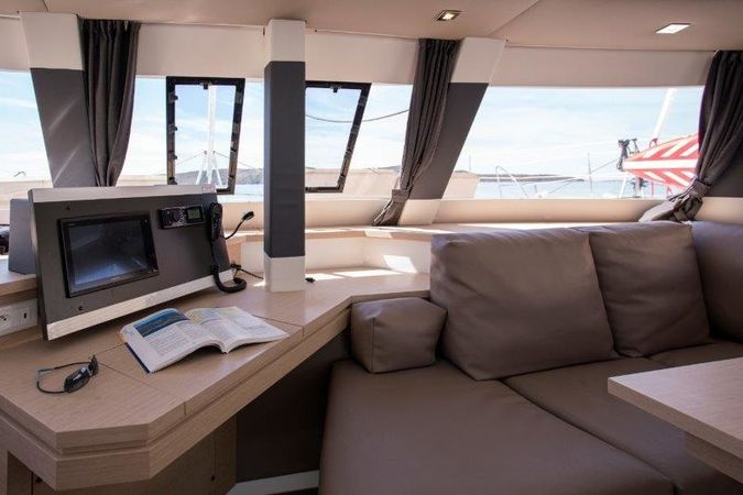 Fountaine Pajot Saba 50 | Anna Isabella