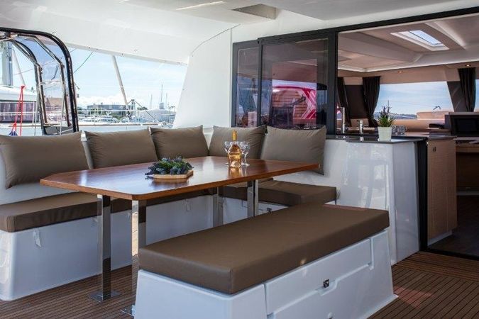 Fountaine Pajot Saba 50 | Anna Isabella